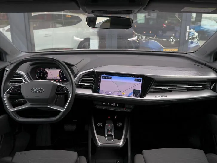 Audi Q4 E-Tron 2022 photo 3