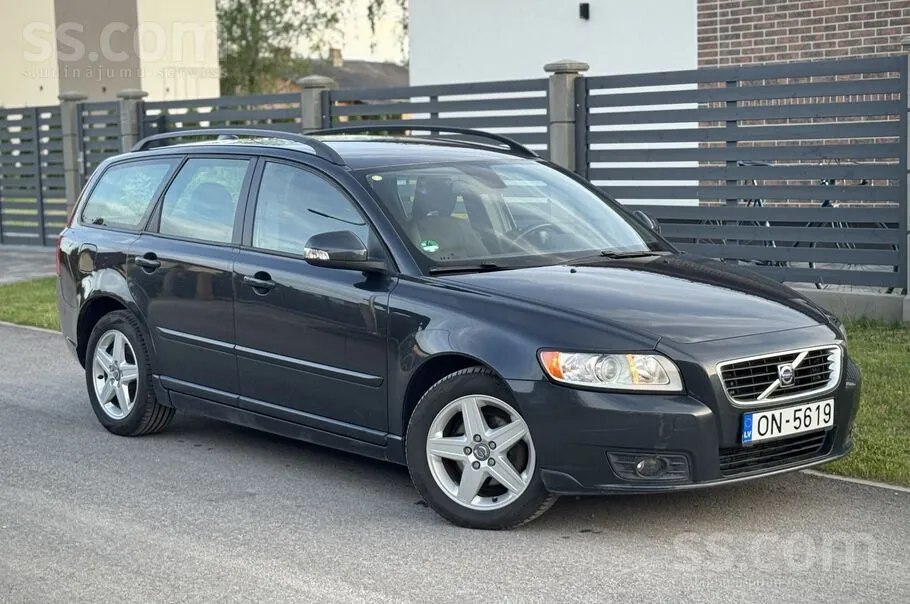 Volvo V50 2009 photo 4
