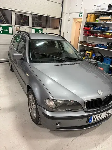 BMW 320I