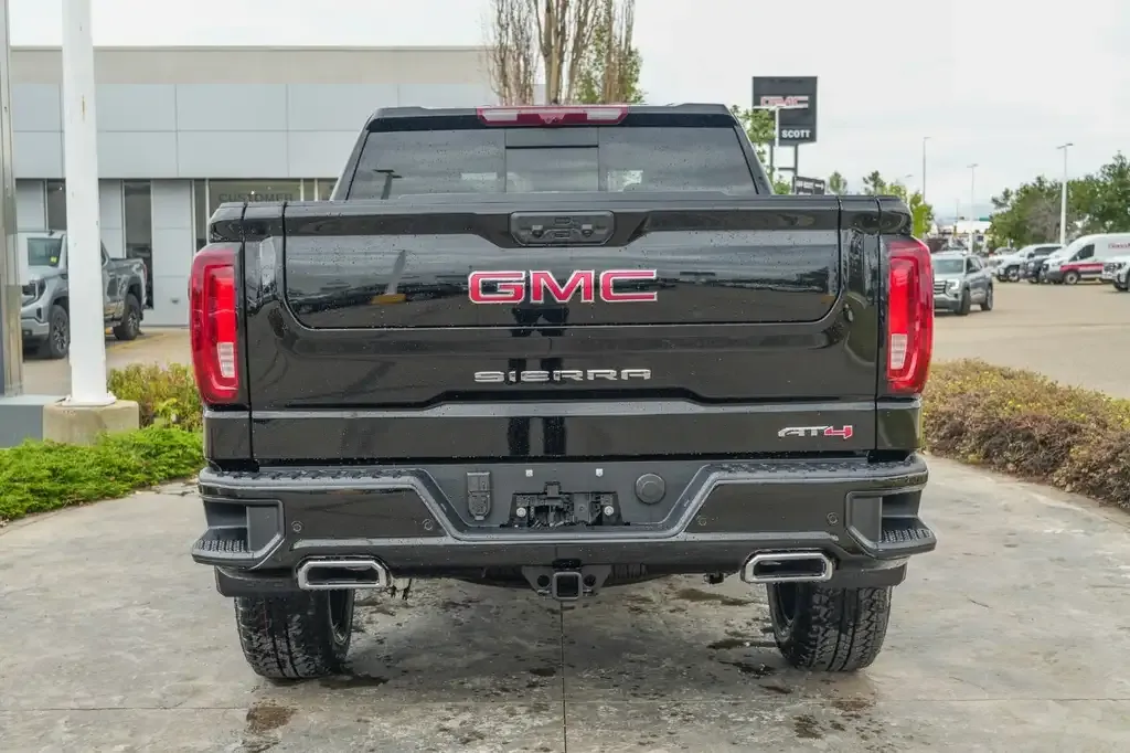 GMC Sierra 1500 2026 photo 3