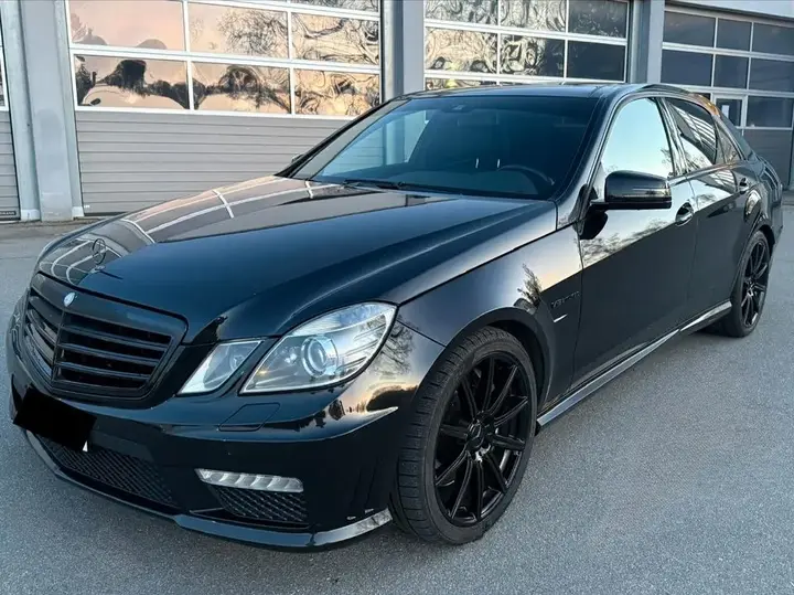 Mercedes-Benz E 63 Amg