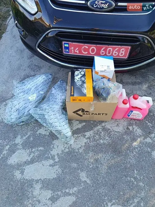 Ford C-Max 2012 photo 2