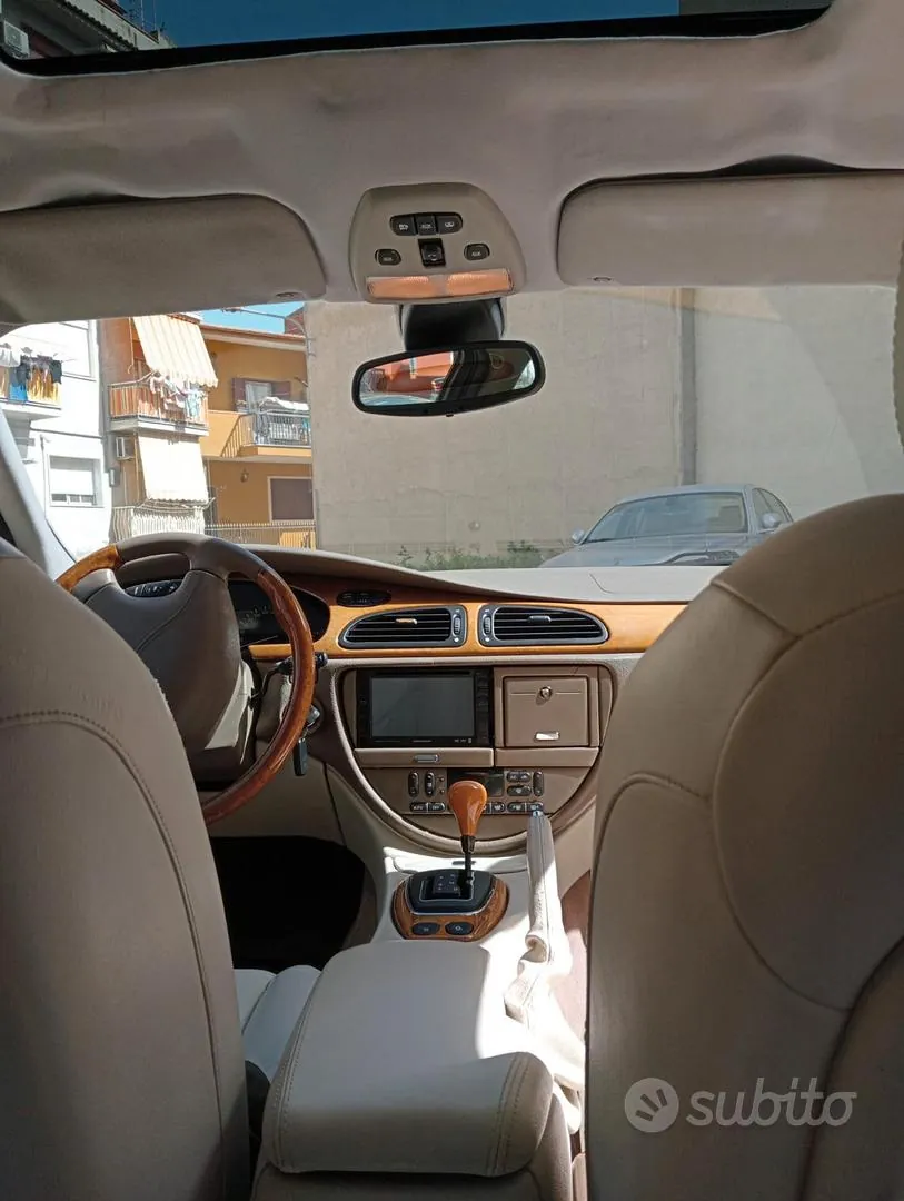 Jaguar S-Type 2000 photo 2
