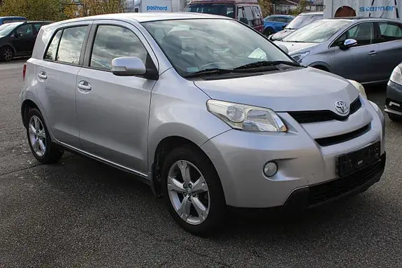 Toyota Urban Cruiser 2010 photo 4
