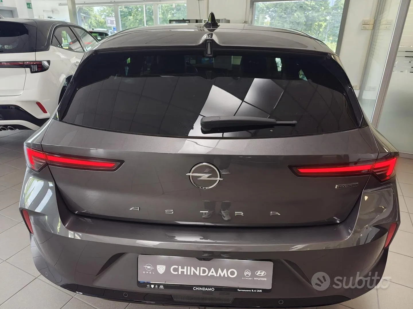 Opel Astra 2024 photo 2