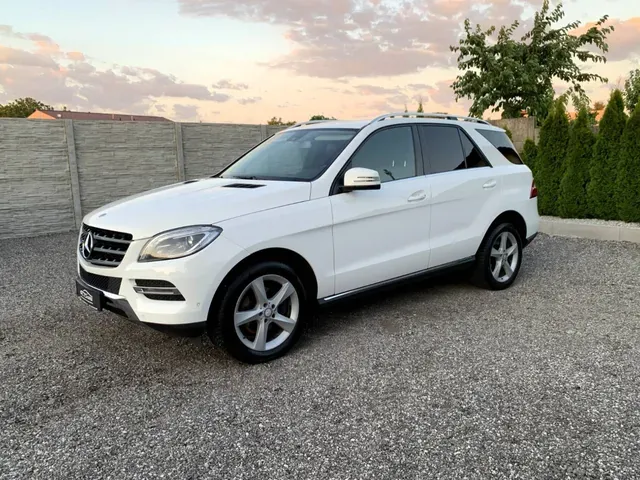 Mercedes-Benz M-Class 2015 photo 2