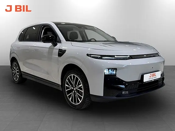 Leapmotor B10