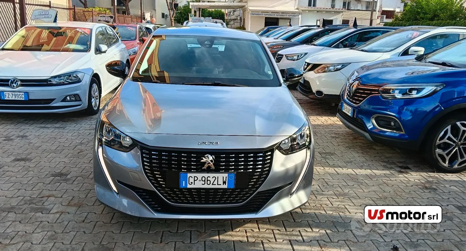 Peugeot 208 2023 photo 2