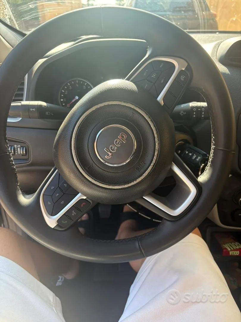 Jeep Renegade 2019 photo 3