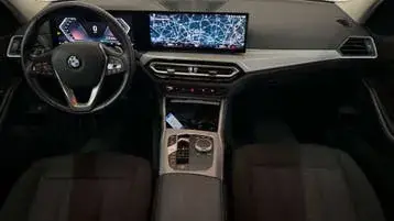BMW 318 Ia 2023 photo 3