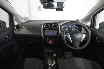 Nissan Note 2015 photo 4