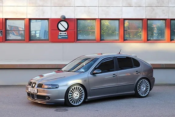 Seat Leon 2005 photo 3