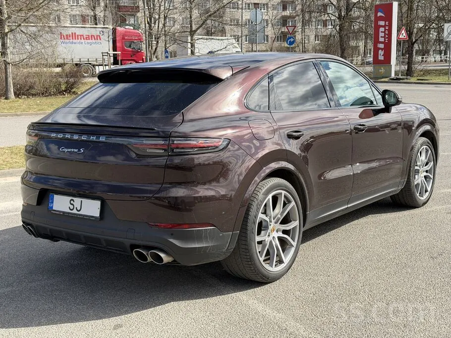 Porsche Cayenne 2020 photo 2