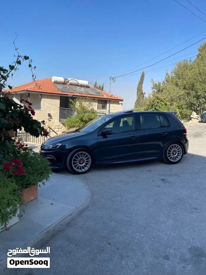 Volkswagen Golf 2010 photo 4
