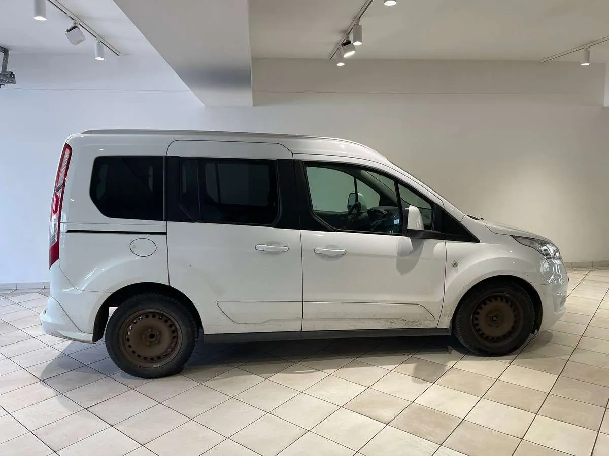 Ford Tourneo Connect 2015 photo 4