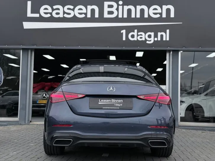 Mercedes-Benz C-Class 2023 photo 3