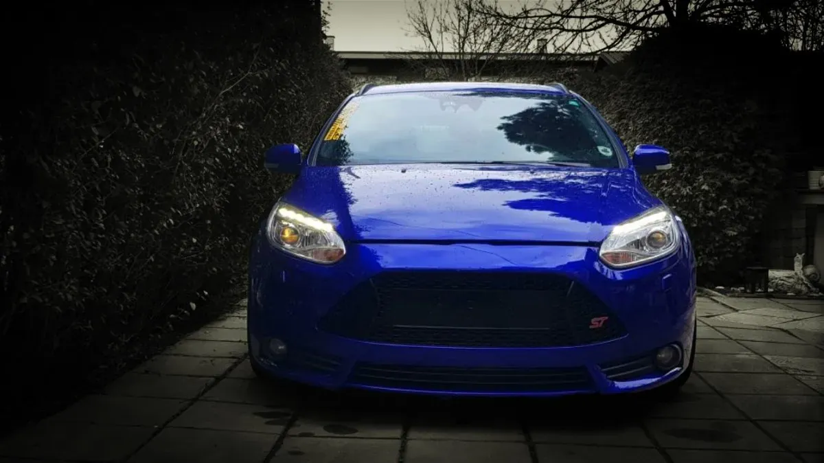 Ford Focus 2012 photo 3