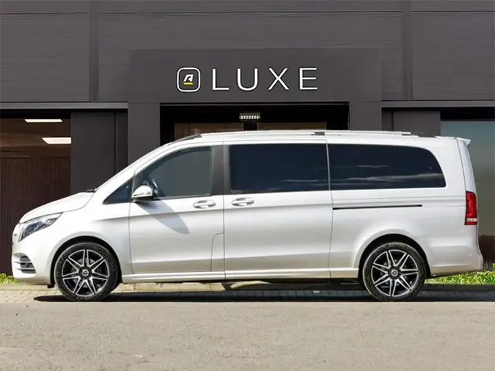 Mercedes-Benz V-Class 2023 photo 4