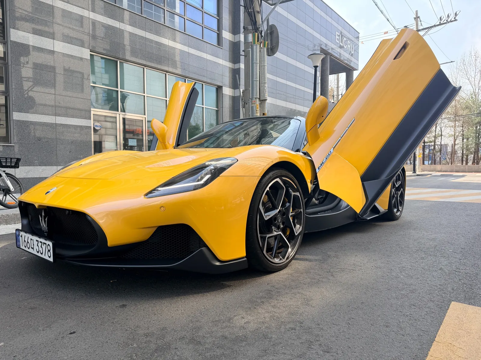 Maserati Mc20