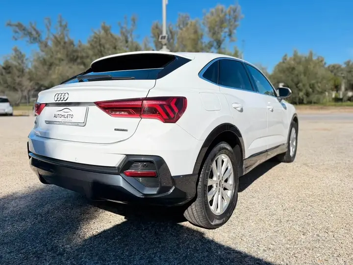 Audi Q3 2022 photo 3