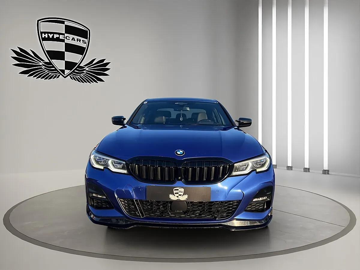 BMW 3 Series 2020 photo 3