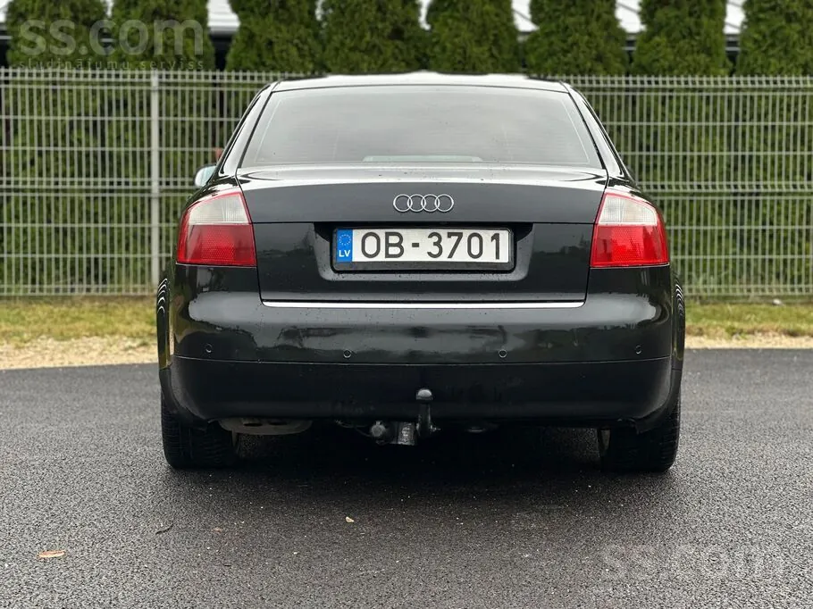 Audi A4 2004 photo 5
