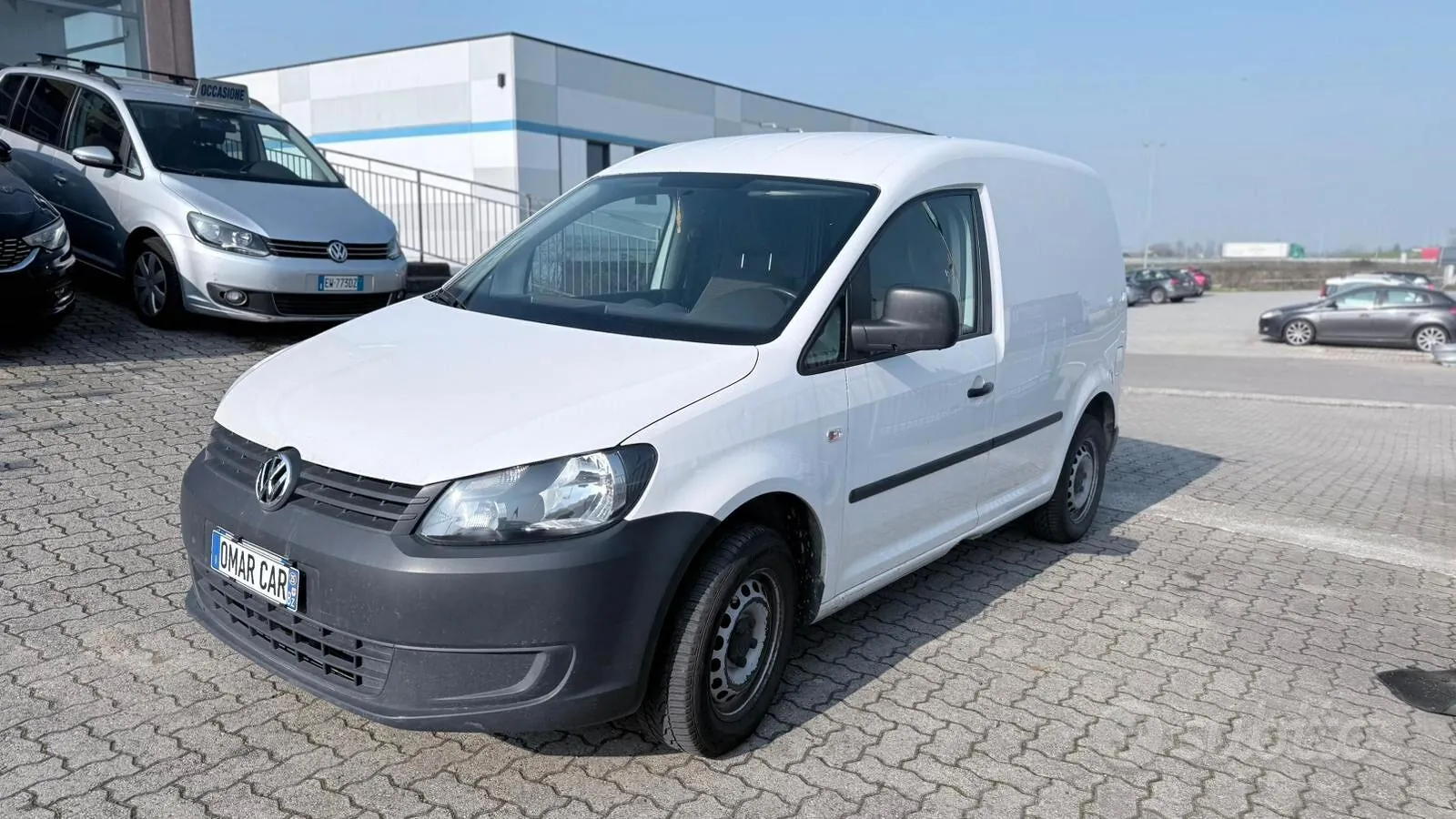 Volkswagen Caddy 2014 photo 2