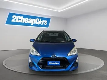 Toyota Aqua 2015 photo 3