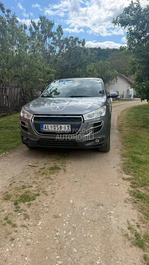 Peugeot 4008