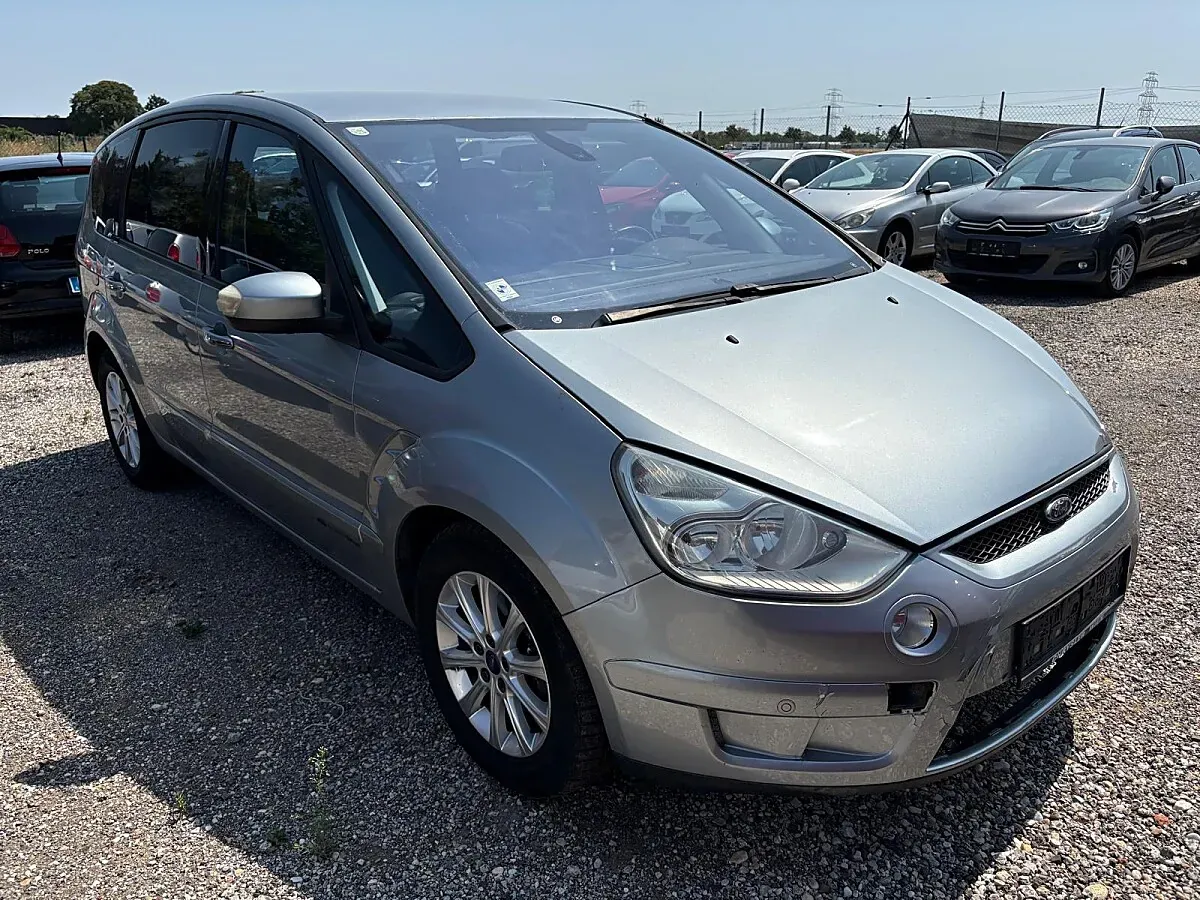 Ford S-Max 2008 photo 2