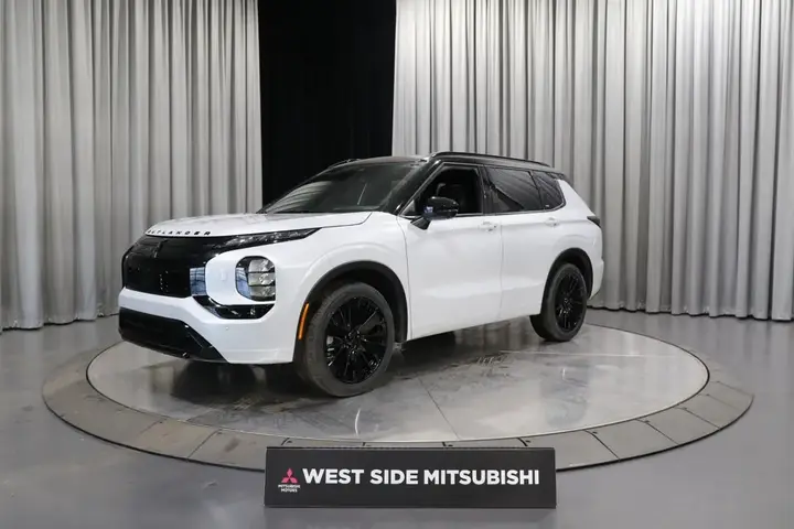 Mitsubishi Outlander 2026 photo 3
