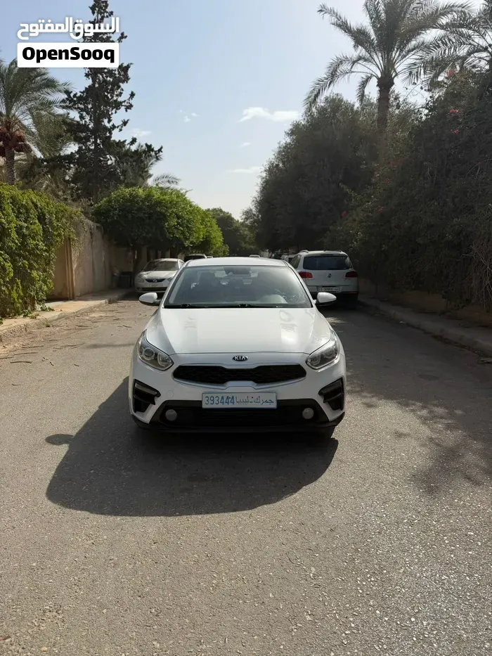 Kia Forte 2020 photo 2