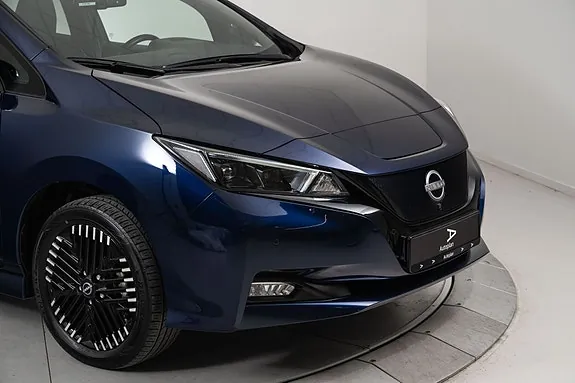 Nissan Leaf 2023 photo 3