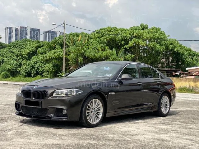 BMW 520I