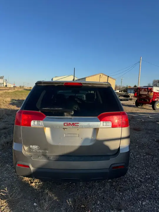 GMC Terrain 2012 photo 3