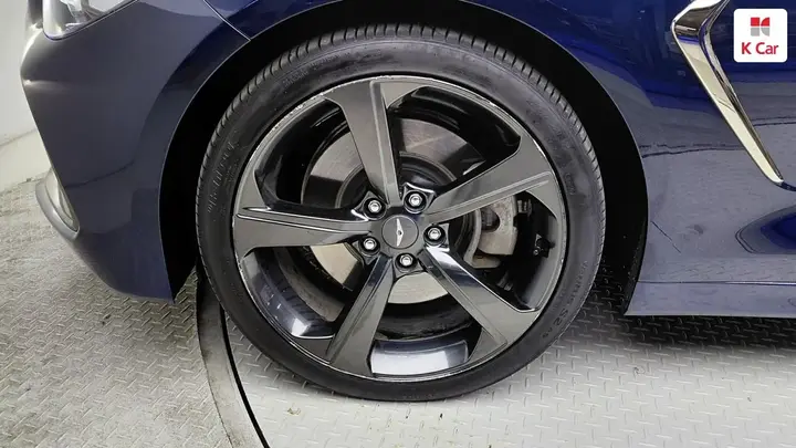 Genesis G70 2020 photo 5