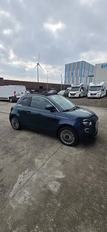 Fiat 500E