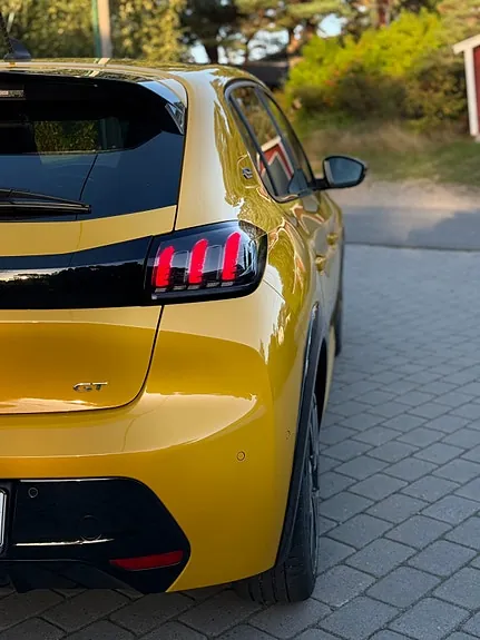 Peugeot 208 2022 photo 4