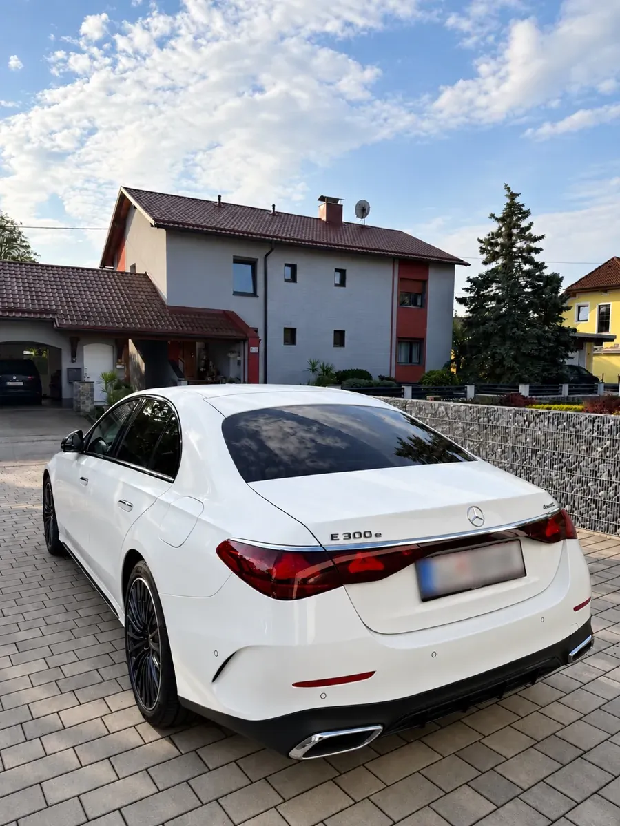 Mercedes-Benz Eklasse 2024 photo 3
