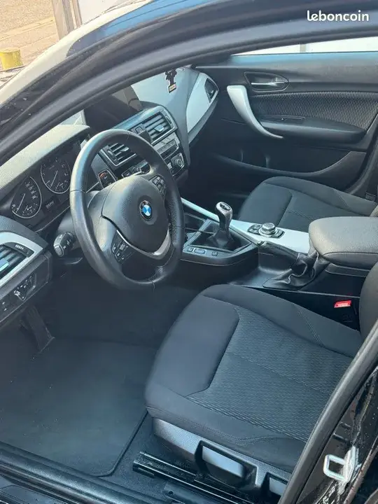 BMW 1 Series 2018 photo 3
