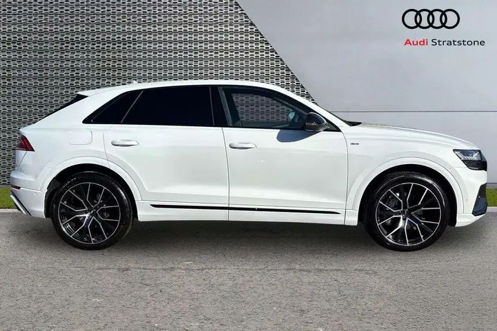 Audi Q8 2019 photo 4