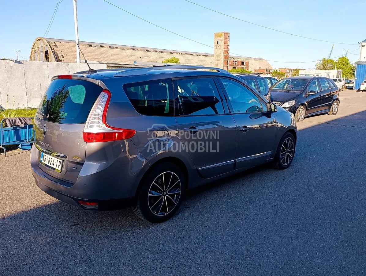 Renault Grand Scenic 2013 photo 5