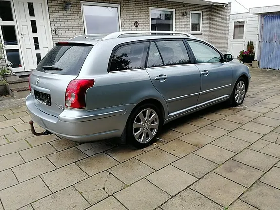 Toyota Avensis 2007 photo 4