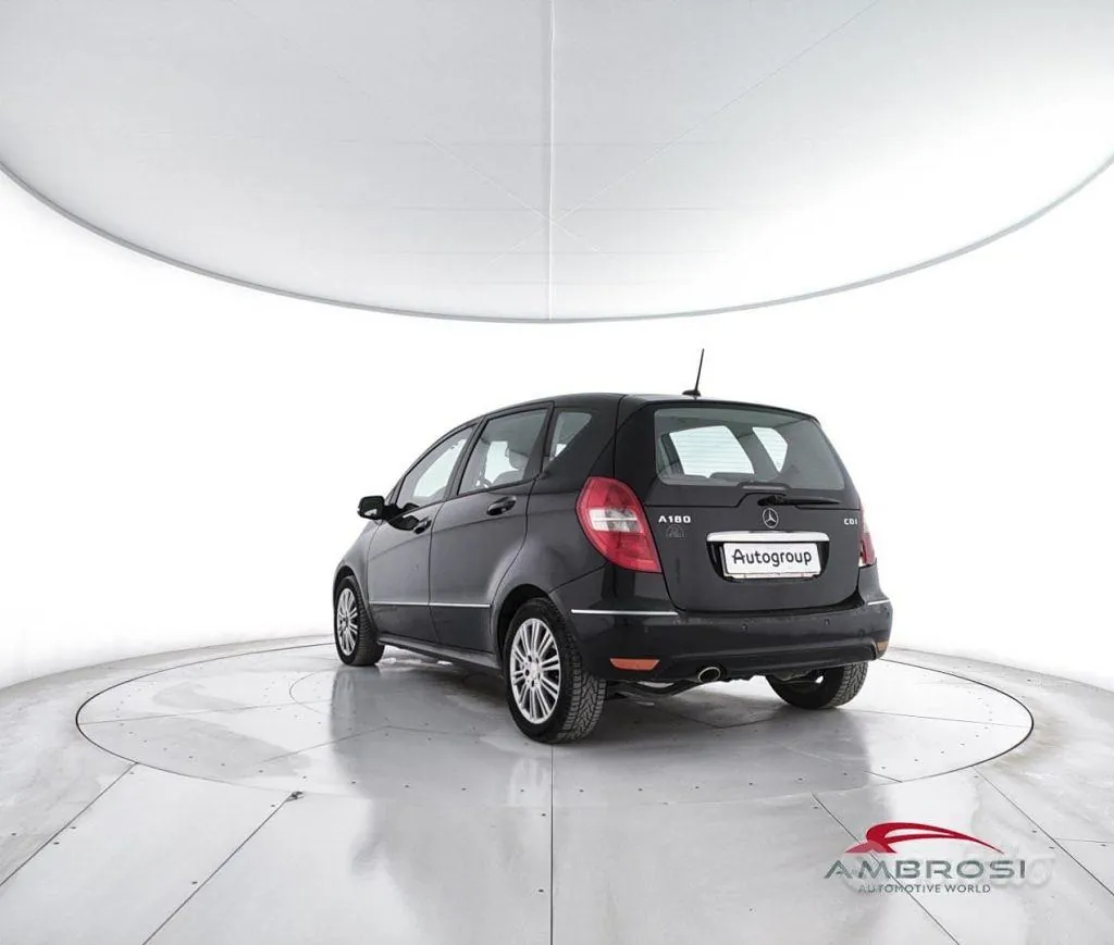 Mercedes-Benz A 180 2008 photo 4