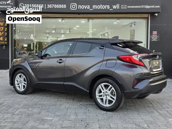 Toyota C-Hr 2023 photo 4
