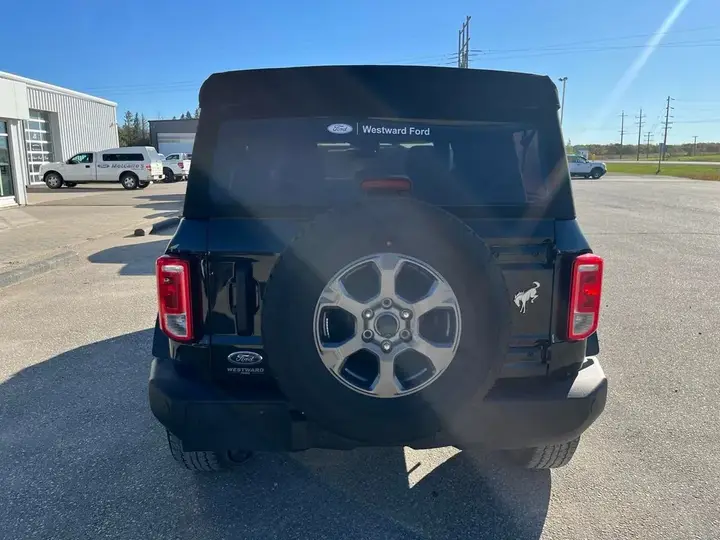 Ford Bronco 2022 photo 5