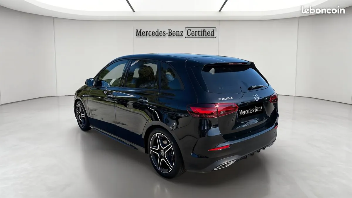 Mercedes-Benz B-Class 2025 photo 3