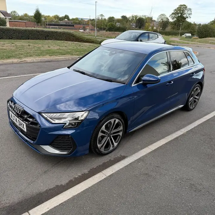 Audi A3 2024 photo 2