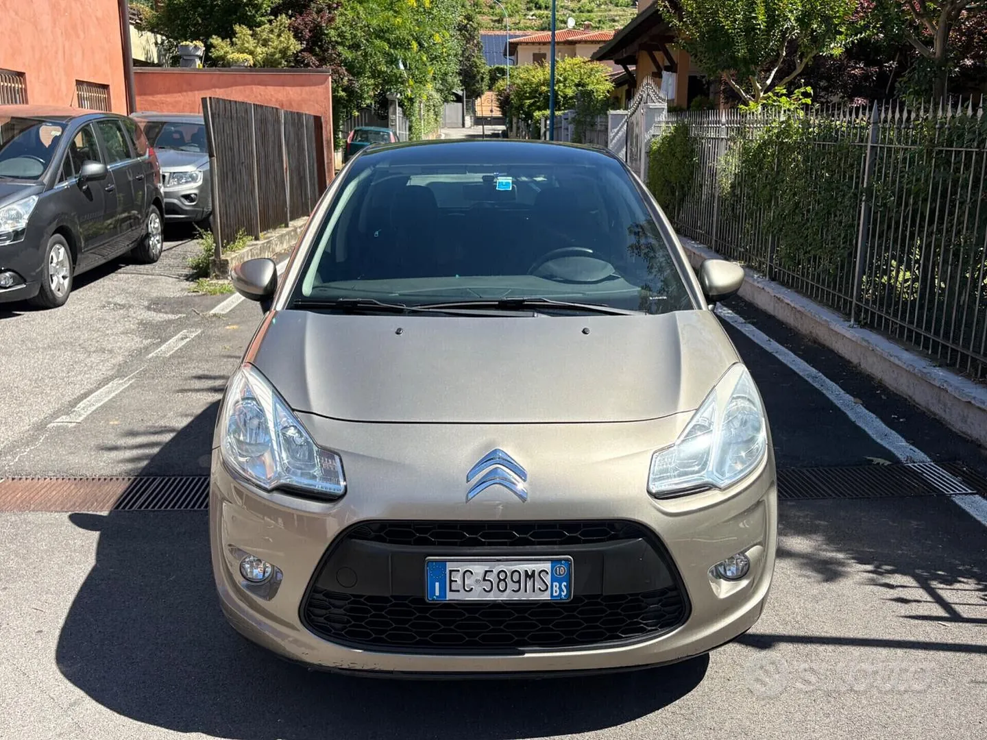 Citroen C3 2010 photo 3