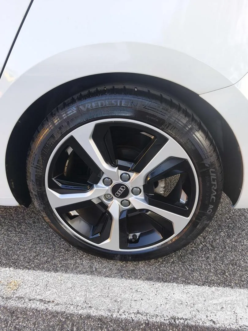 Audi A1 2025 photo 3